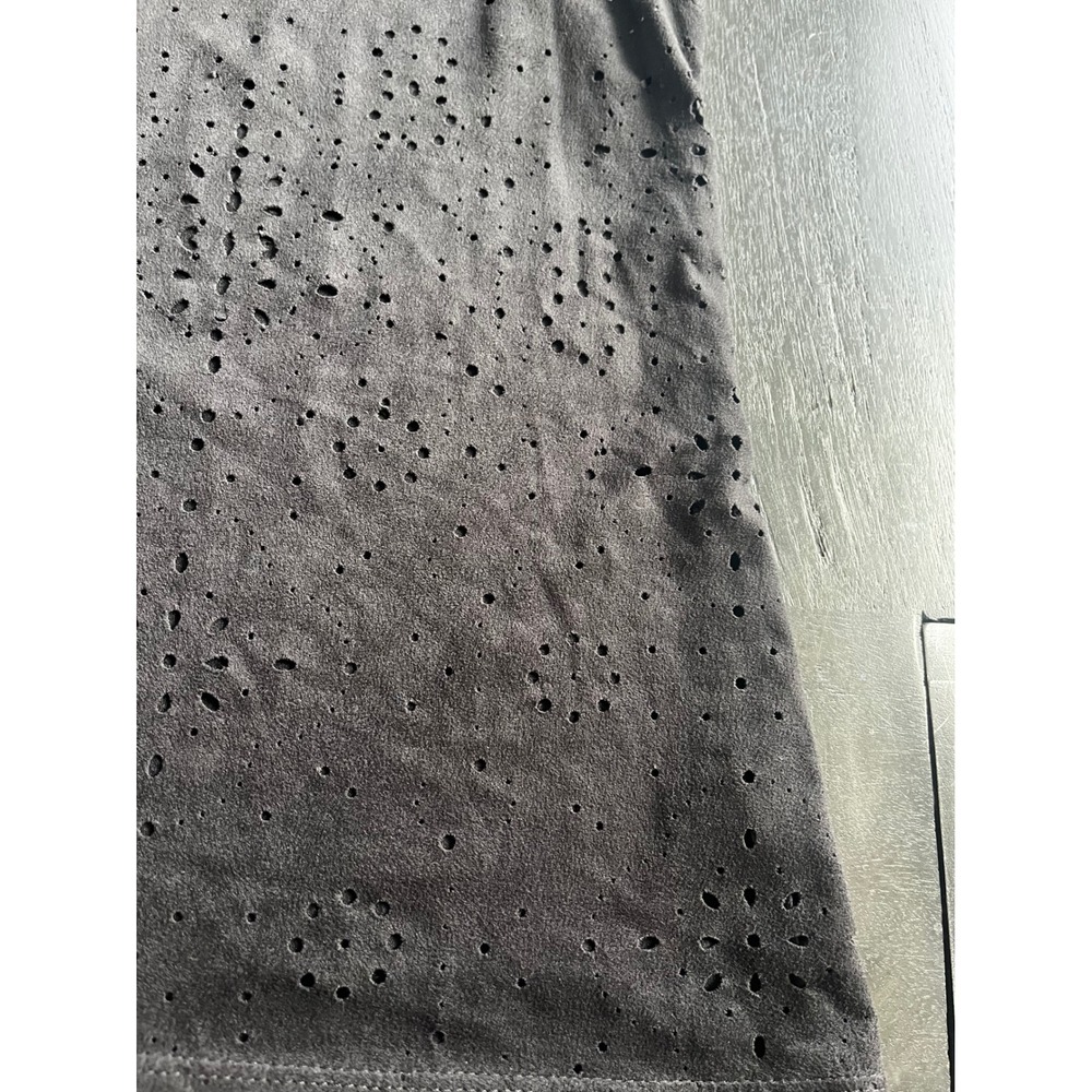 Ripe Black Faux‎ Suede Laser Cut Eyelet Sleeveless Top Crew Neck Boho Tank - Picture 4 of 7